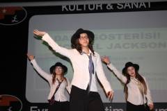 Evrensel Kolej